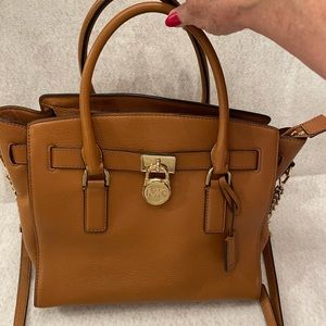 MICHAEL KORS HAMILTON SATCHEL DS